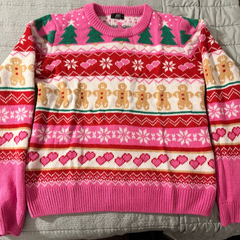 Ardene Pink Holiday Sweater with Gingerbread and Heart Patterns